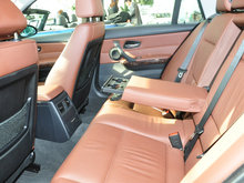 2010 R3ϵMڣ 325Xi