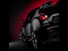 2011 ծaJuke-R 