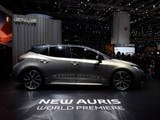 2018款 丰田Auris Hybrid掀背版