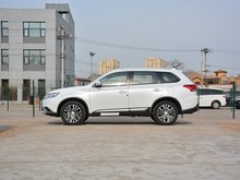 2018 W{ 2.0L Θ 7