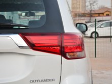 2018 W{ 2.0L Θ 7