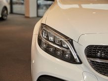 2021 YC C 260 L \ҫذ