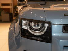 2022 lʿ 90 P300 X-DYNAMIC HSE