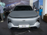 2024款 银河L7 1.5T 115km PLUS 龙腾版