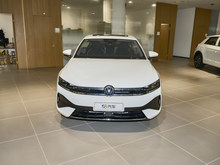 2026 v L 300TSI DSG Ӣ