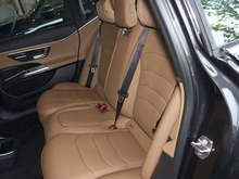 2025 YE Ŀ E 300 L r\