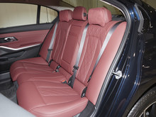 2025 Ri3 eDrive 40 L ҹb