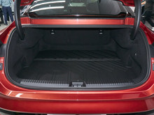 2025 IZ10  95kWh 702km{Ultra