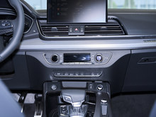 2025 WQ5L Sportback quattro 45ذ 40 TFSI r