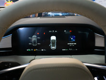 2024 M5  Max RS A{