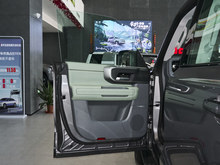 2026 ԽҰBJ40 2.0T ͘˜ʰ