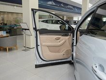 2025 ;ɽL9 1.5TD 2DHT Ş 6