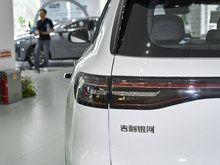 2024 yE5 440Km ̽