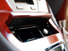 中控方向盘图片