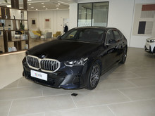 2026�� ����i5 �Ŀ� eDrive 35L M�˶���װ