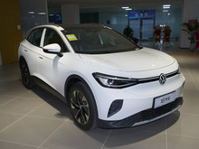 2026�� ID.4 CROZZ ������PURE